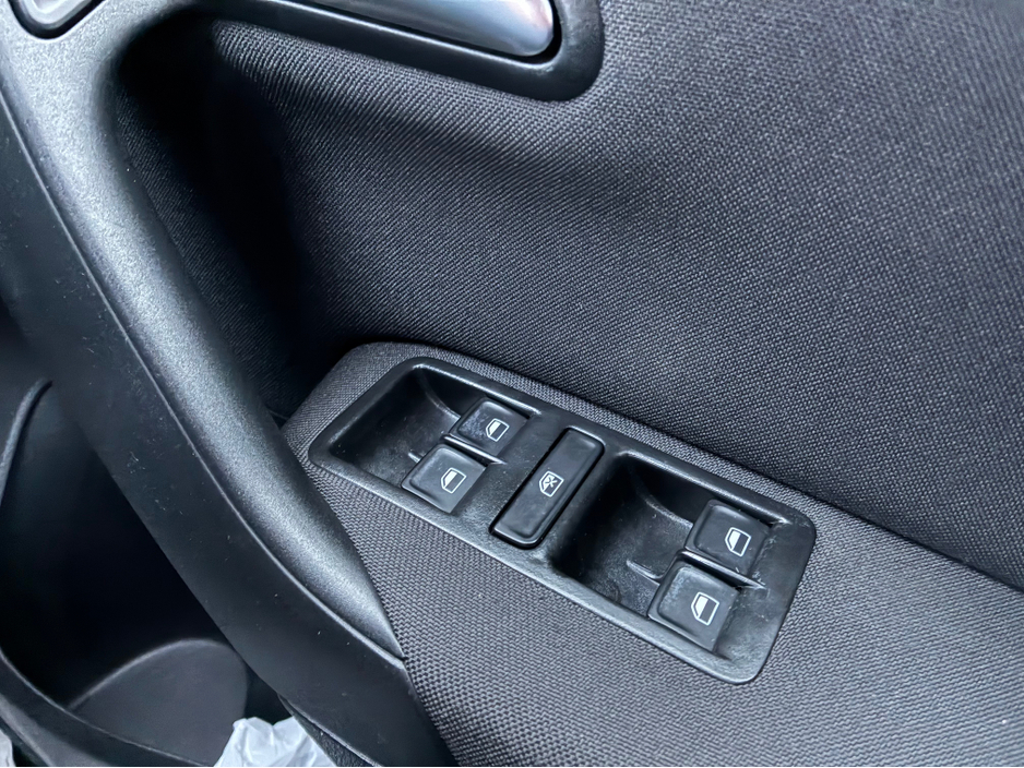 2016 Volkswagen Polo 1.2i TSI Petrol Automatic Trendline €13,250