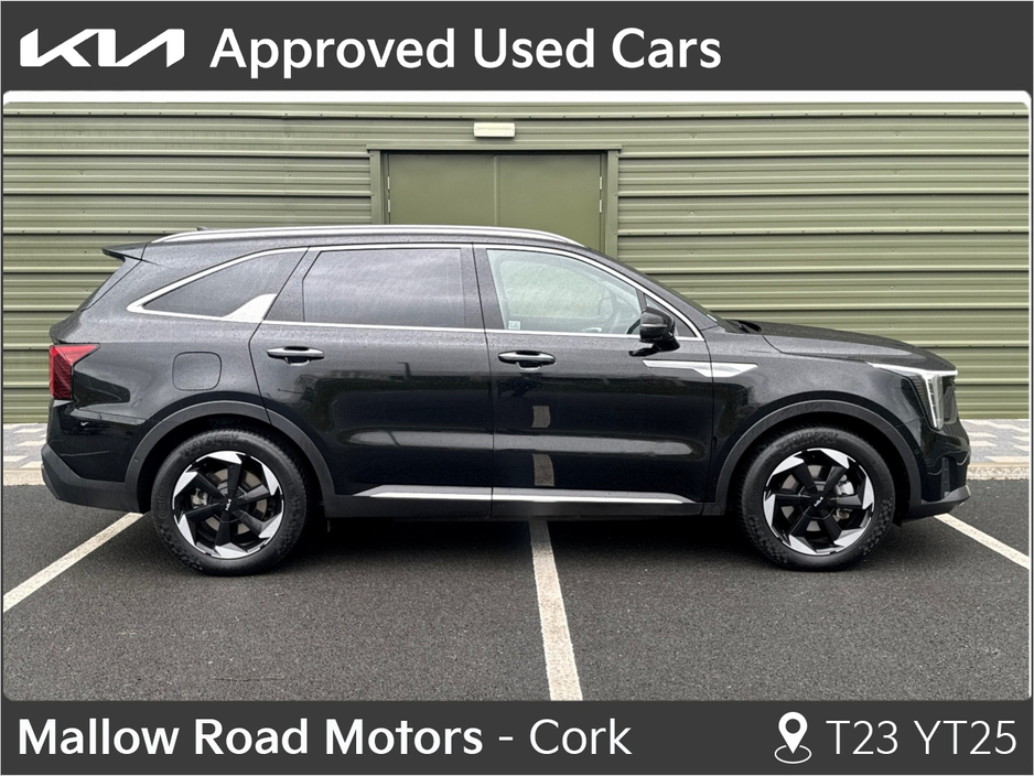 2025 Kia Sorento - image 7