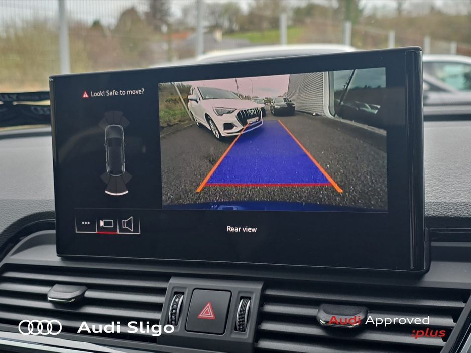 2024 Audi Q5 - image 17