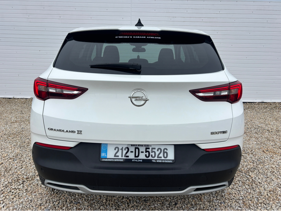 2021 Opel Grandland X - image 11