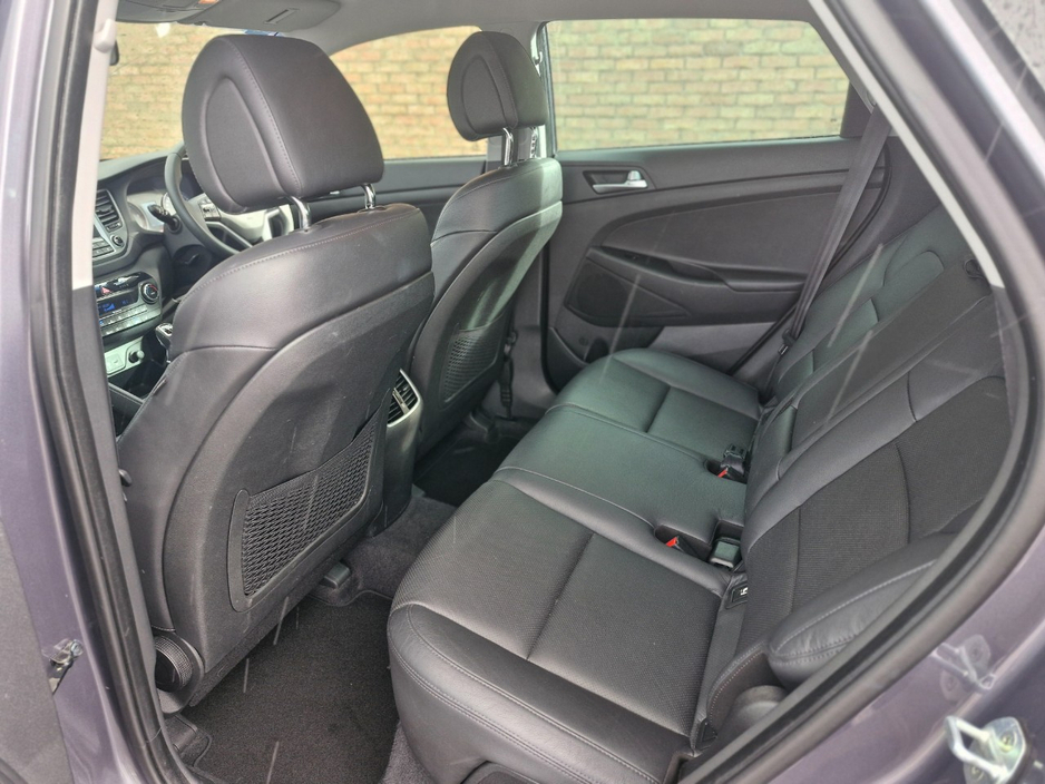 2016 Hyundai Tucson - image 5