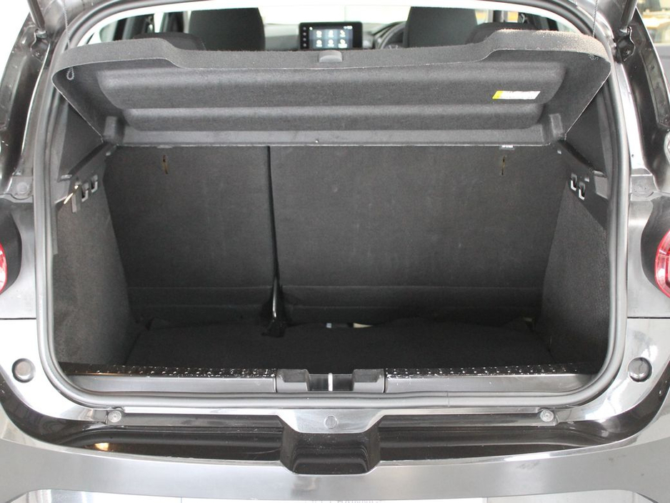 2023 Dacia Sandero - image 14