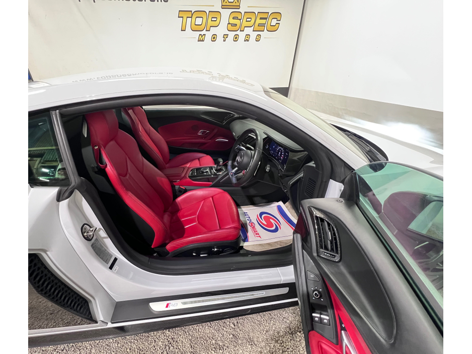 2022 Audi R8 R8 V10 Performance Carbon Edition €1