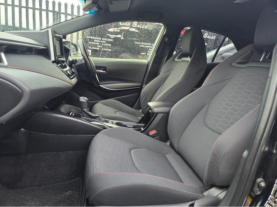 2019 Toyota Corolla - image 16