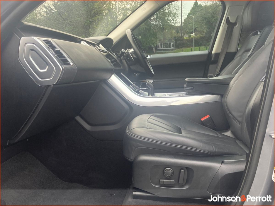 2022 Land Rover Range Rover Sport 2.0 I4 PHEV P400e HSE €59,900