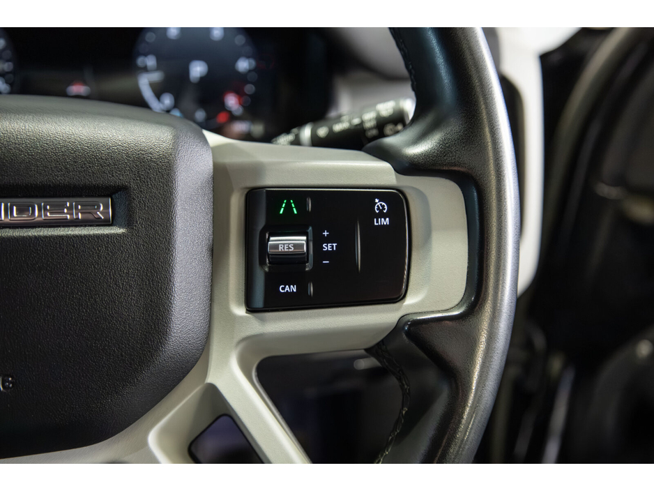 2023 Land Rover Defender - image 17