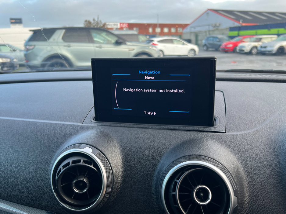 2015 Audi A3 1.4 TFSI S TRONIC €15,450