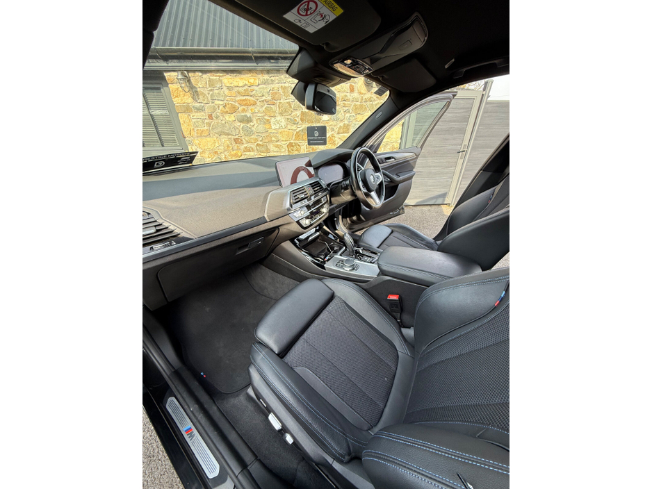 2020 BMW X3 - image 18