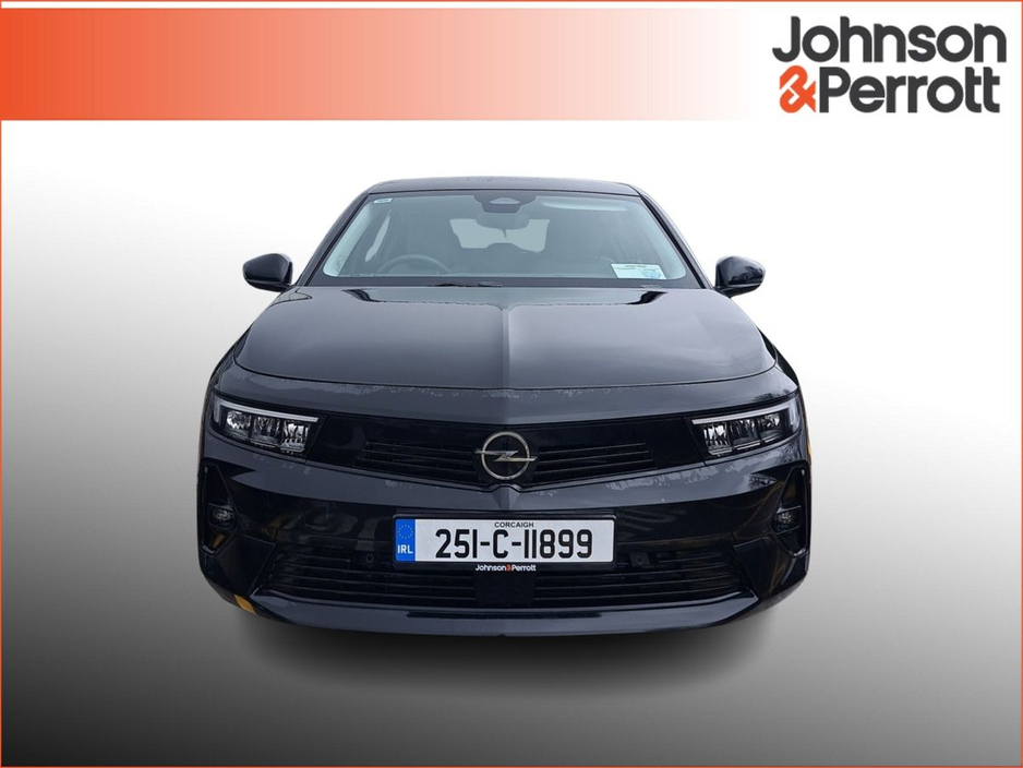 2025 Opel Astra SC 54KWh EV 155PS €26,900