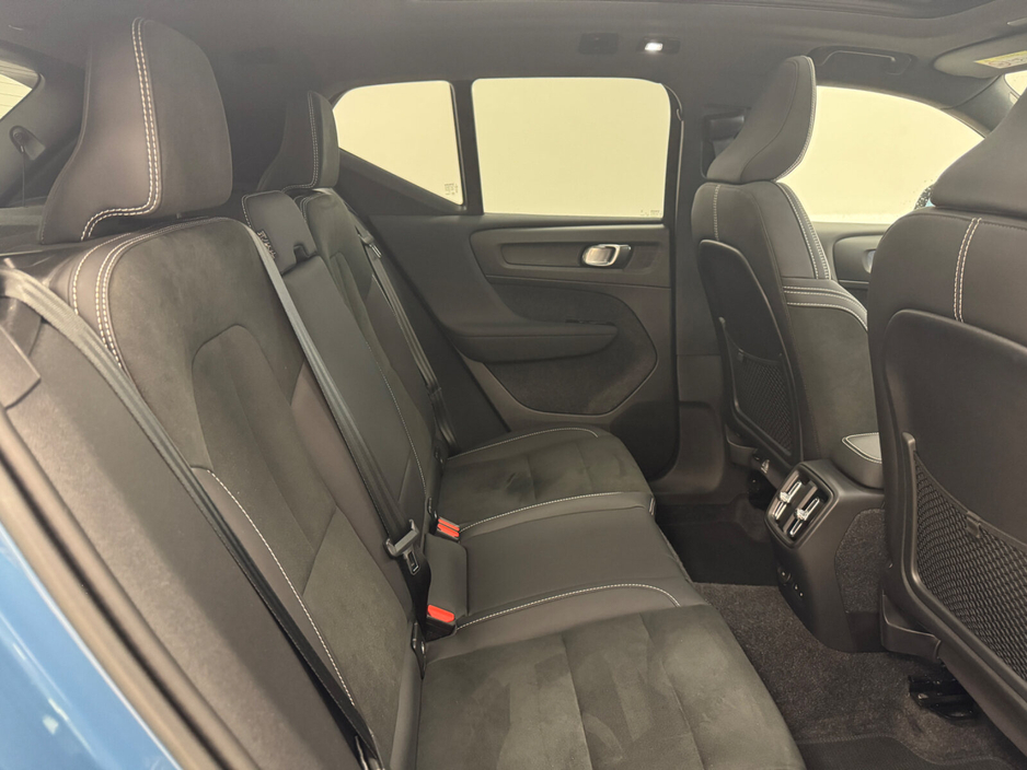 2022 Volvo XC40 BEV 231hp Ultimate €29,950