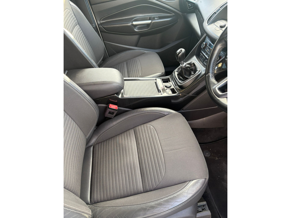 2018 Ford Kuga TITANIUM 1.5 TDCI 120PS F FWD 4DR €16,950