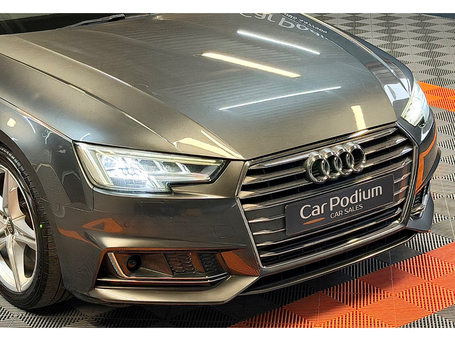 2016 Audi A4 - image 10