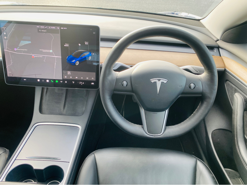 2021 Tesla Model 3 - image 12