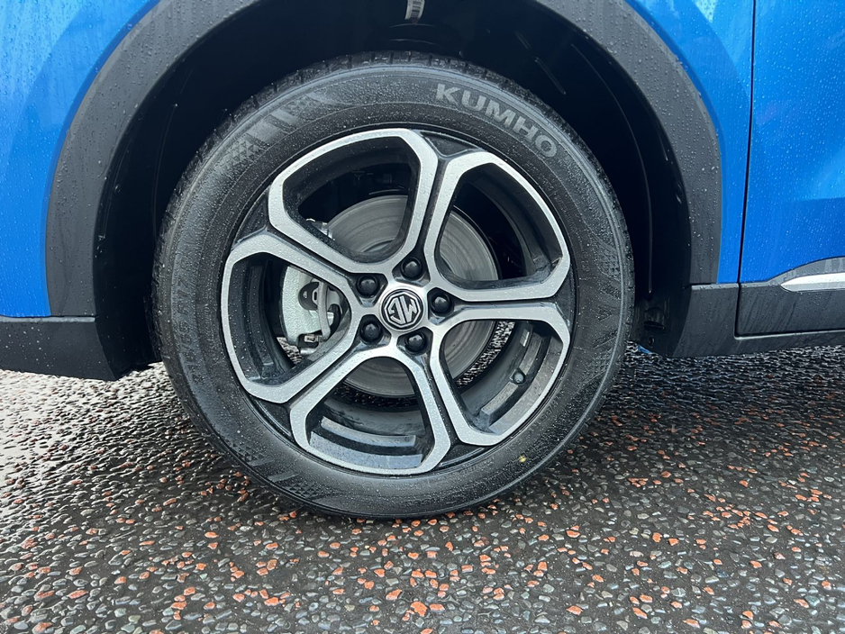 2026 MG ZS SE HYBRID+ €26,014