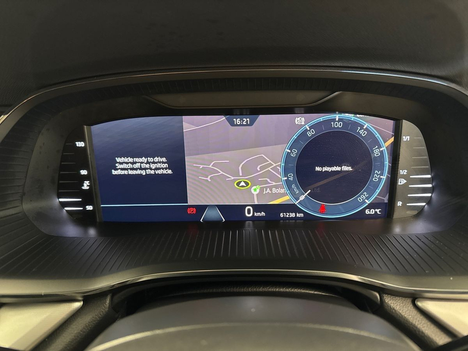 2023 Skoda Octavia - image 14