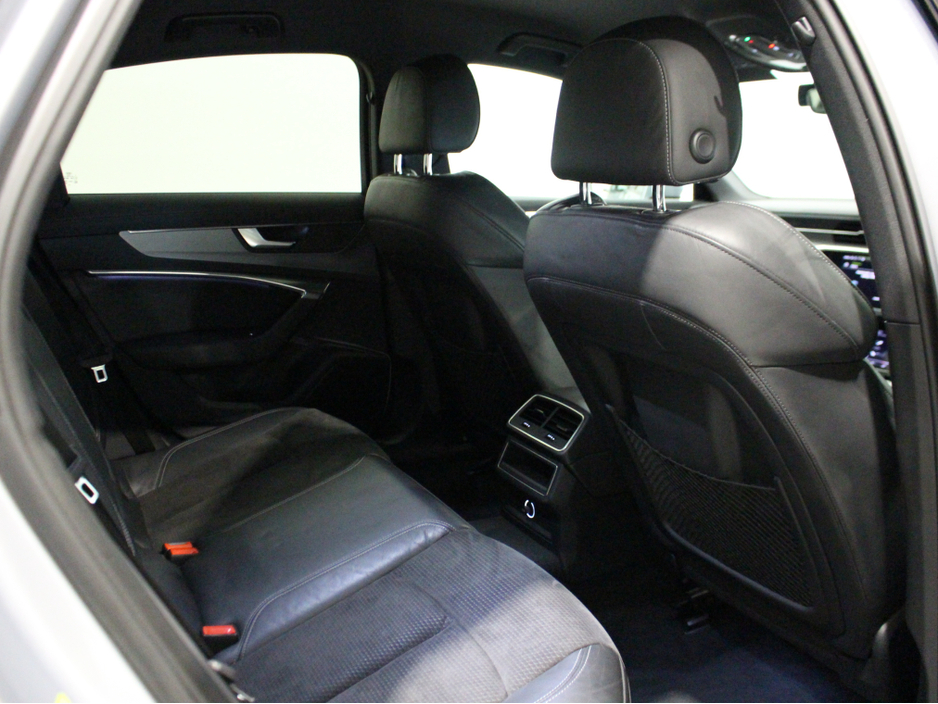 2020 Audi A6 - image 22