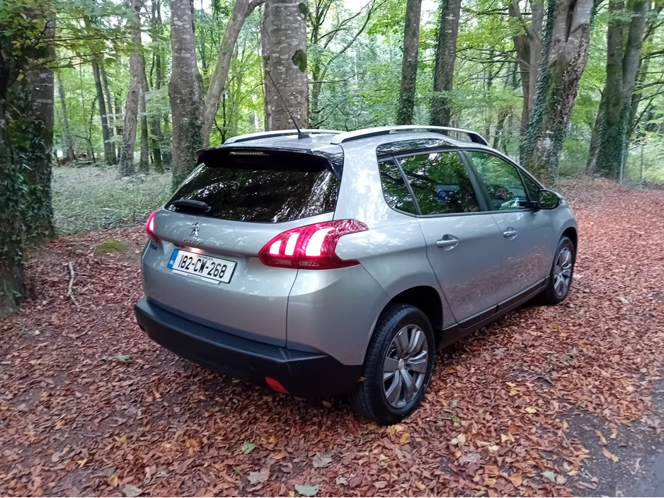 2018 Peugeot 2008 - image 6