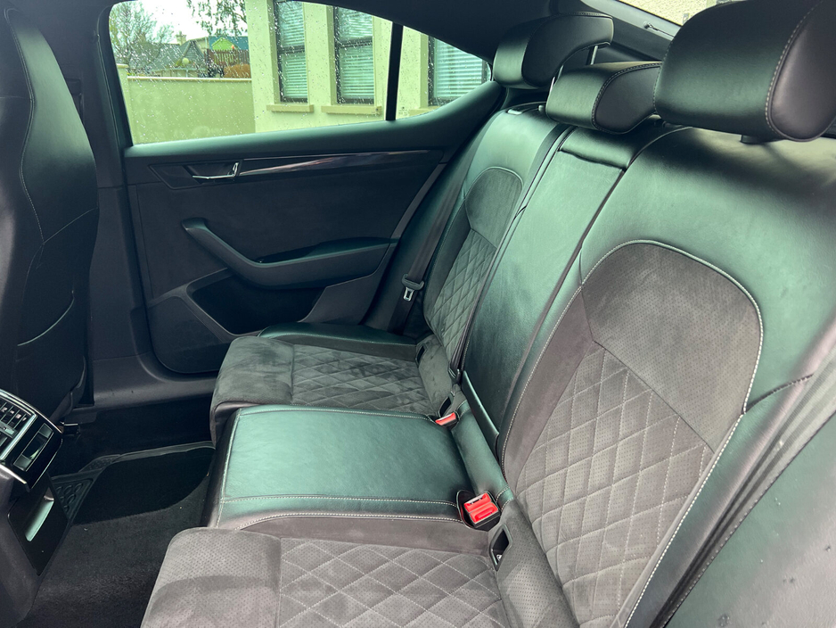 2018 Skoda Superb 2.0 TDI 150bhp Sportline €24,950