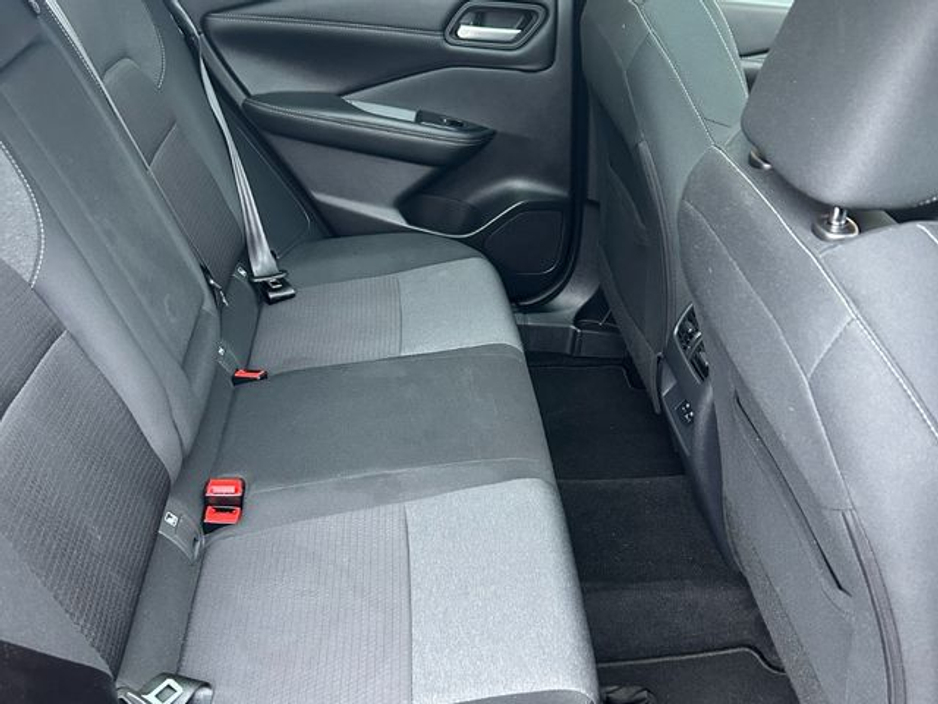 2022 Nissan Qashqai - image 10
