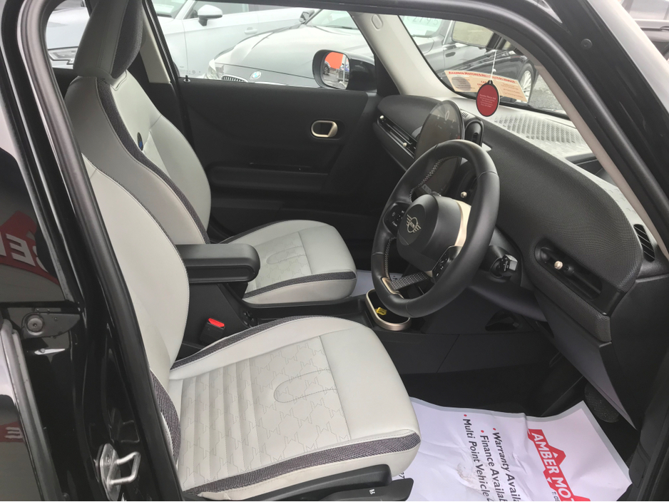 2024 MINI Cooper 42GD CLASSIC C 5DR AUTO €33,750