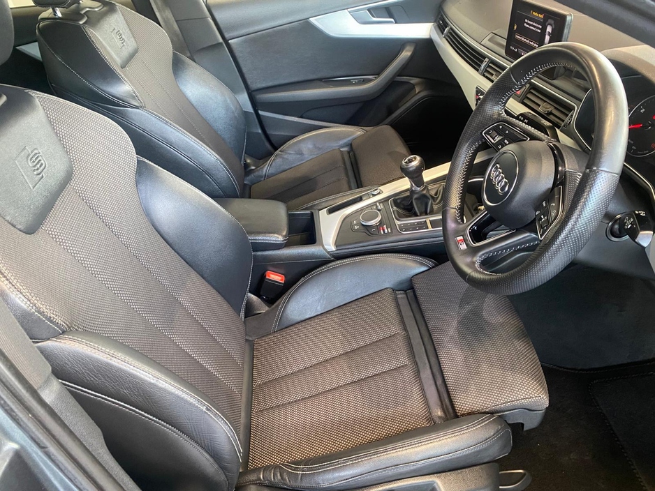 2017 Audi A4 - image 13