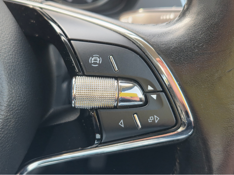 2021 Skoda Fabia - image 13