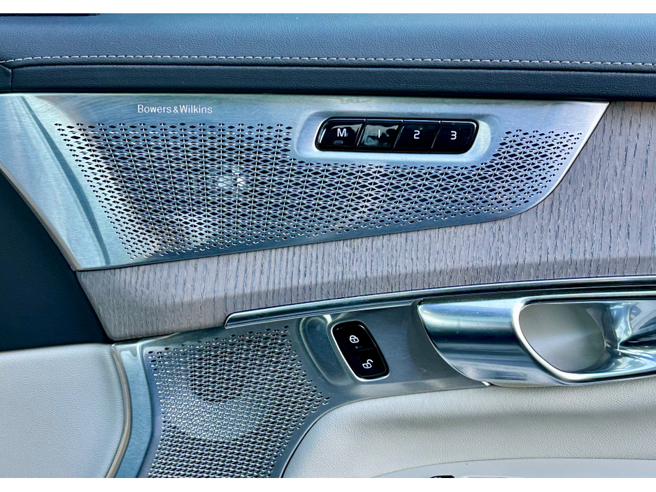 2025 Volvo XC90 ++BLONDE LEATHER++ ULTRA T8 PHEV AWD AU €82,950