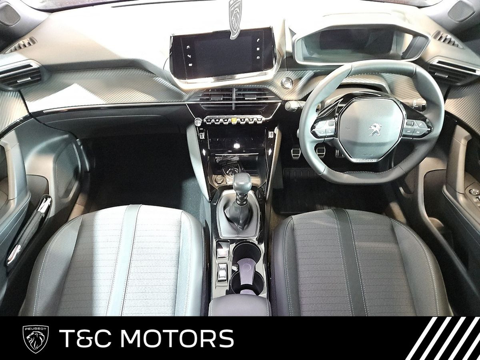 2023 Peugeot 2008 Reversing Camera with Sensors, Diamond Cut Alloys, Climate Control, Cruise Control €23,995