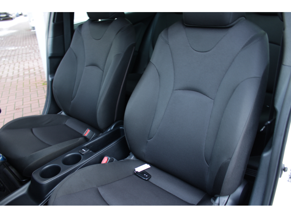 2020 Toyota Prius 2020 TOYOTA PRFIUS €19,950