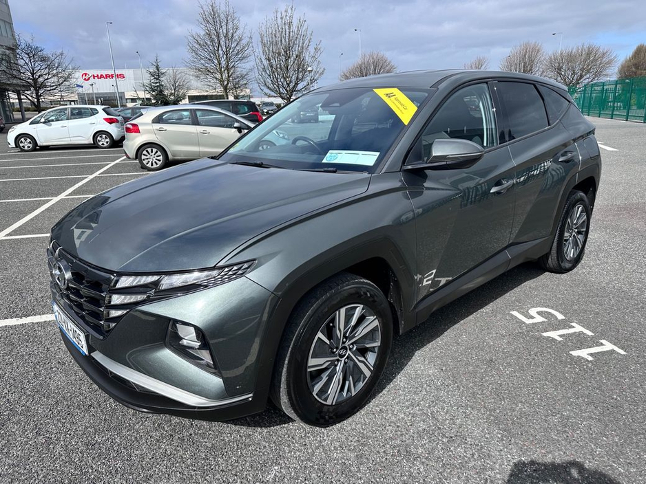 2022 Hyundai Tucson - image 8