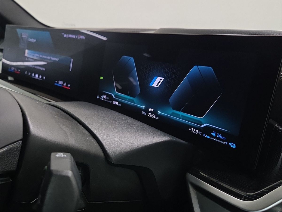 2023 BMW X5 - image 19