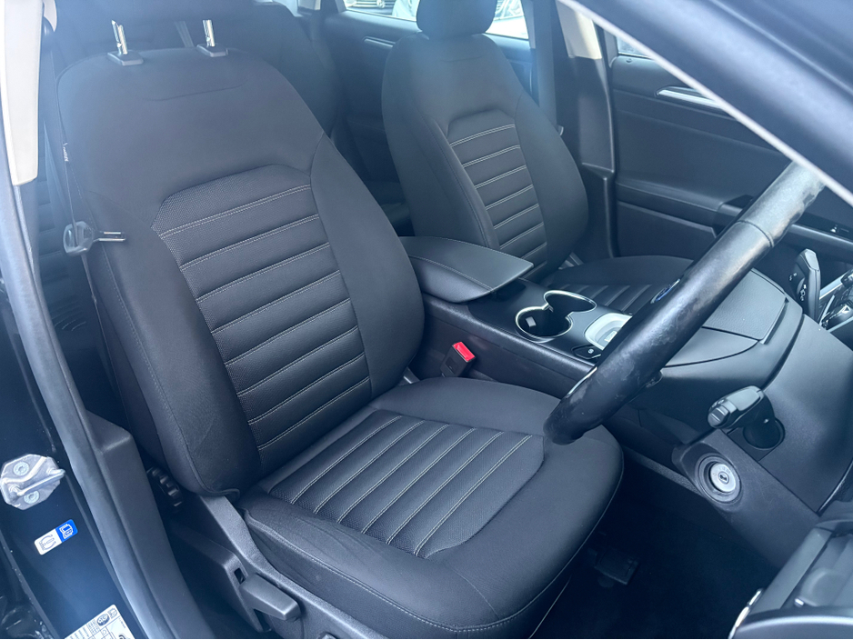 2019 Ford Mondeo ZETEC 2.0 TD 150PS 6SPEED 5DR 4DR