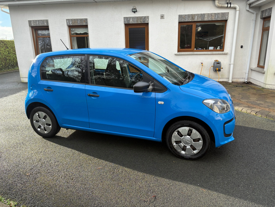 2015 Volkswagen up! TAKE 1.0 MANUAL 5SPEED 5DR 75HP €7,500