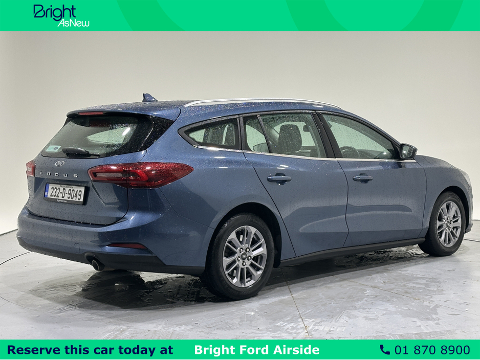 2023 Ford Focus - image 9