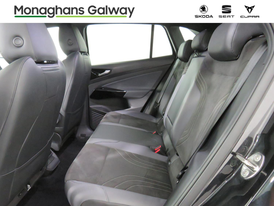 2023 Volkswagen ID.4 - image 14