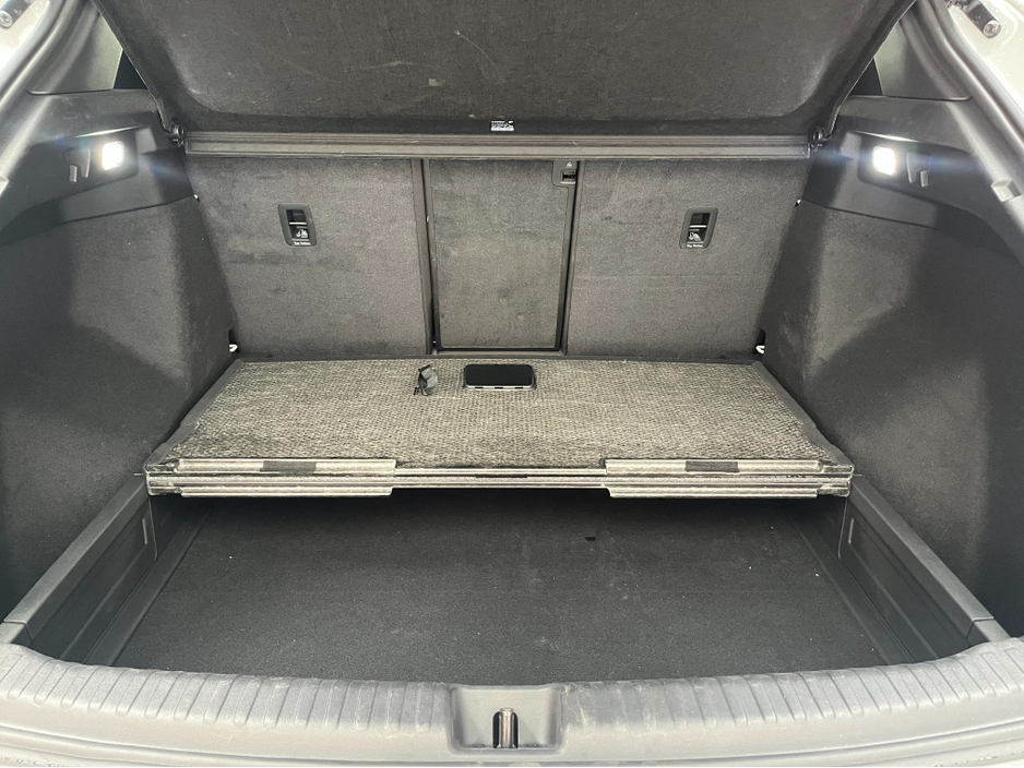 2023 Audi Q4 e-tron - image 7