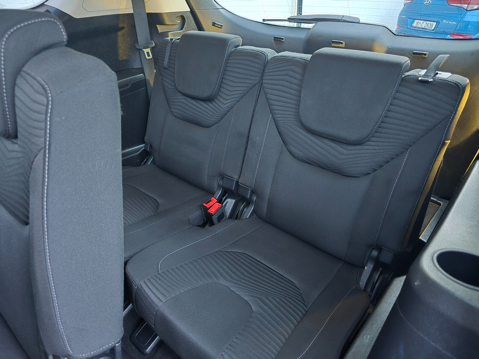 2017 Ford S-Max 2.0 TDCi 150PS Zetec €12,950