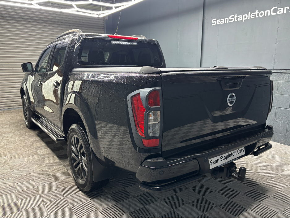 2018 Nissan Navara - image 6