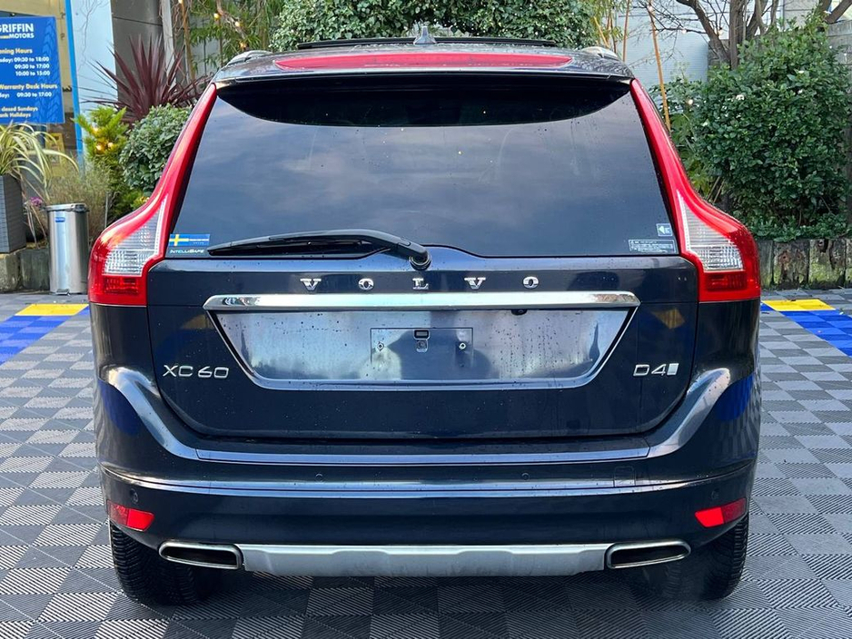 2017 Volvo XC60 CLASSIC 2.0D // SERVICE HISTORY // OPENING PANORAMIC SUNROOF // BLIND SPOT MONITOR €25,950