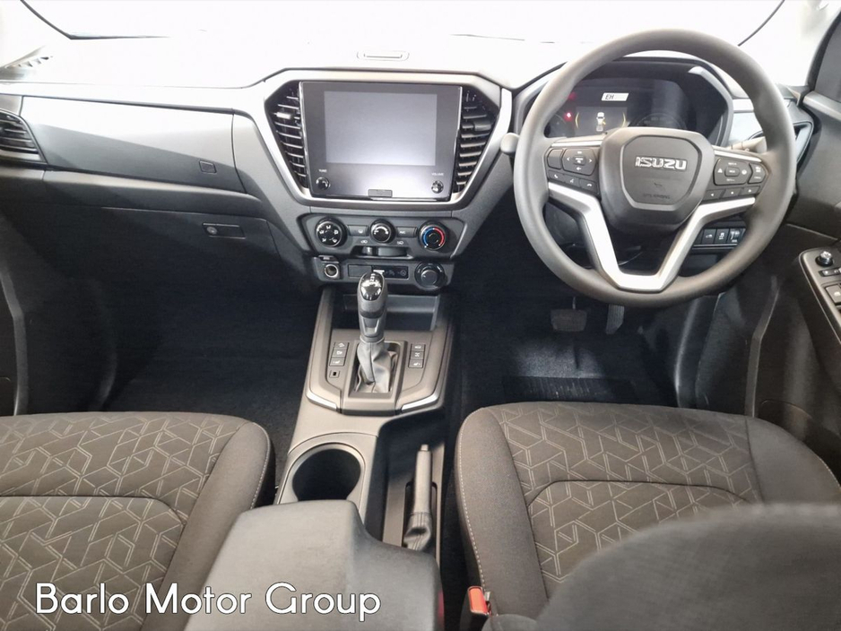 2026 Isuzu D-MAX - image 10