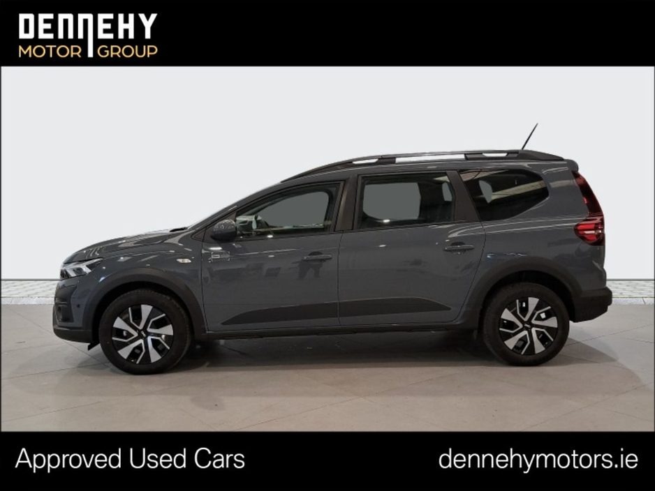 2026 Dacia Jogger - image 16