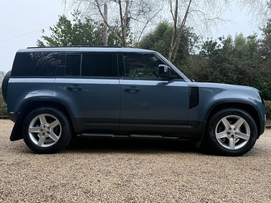 2023 Land Rover Defender 3.0D 110 SE 3 Seat Commercial €50,365