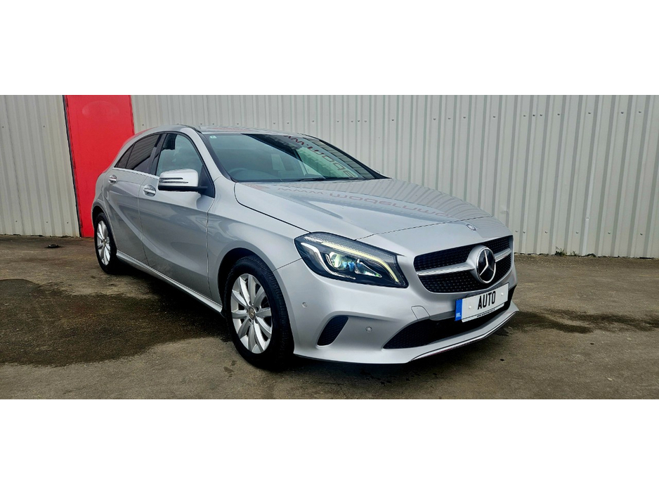 2016 Mercedes-Benz A Class - image 2