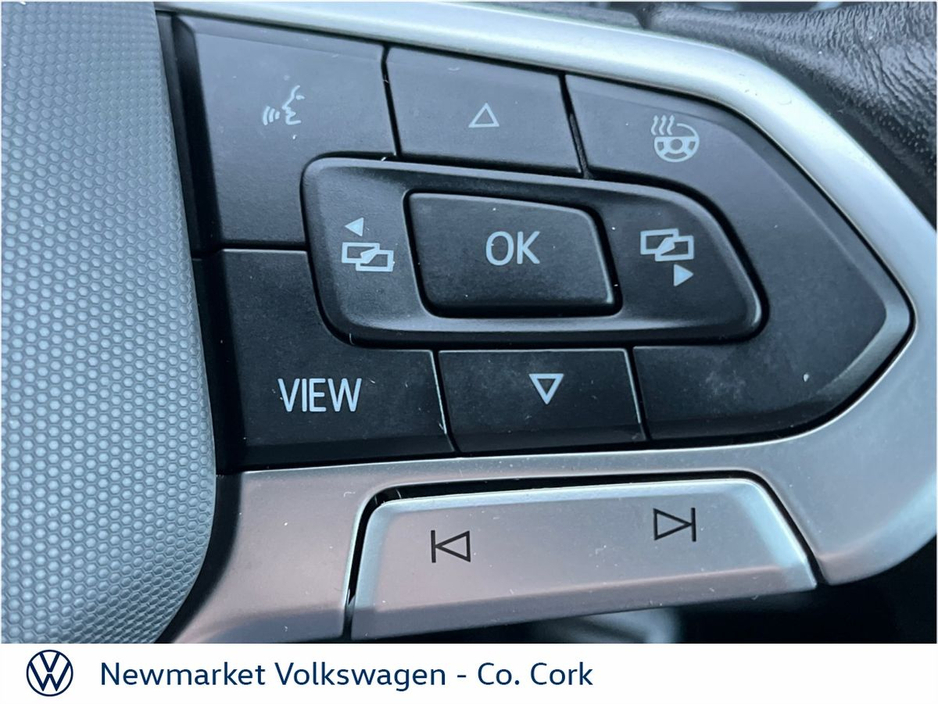 2023 Volkswagen Tiguan - image 21