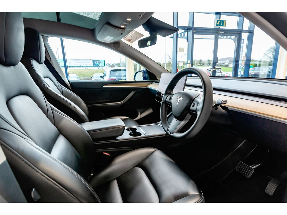 2022 Tesla Model Y E Long Range AWD €29,899