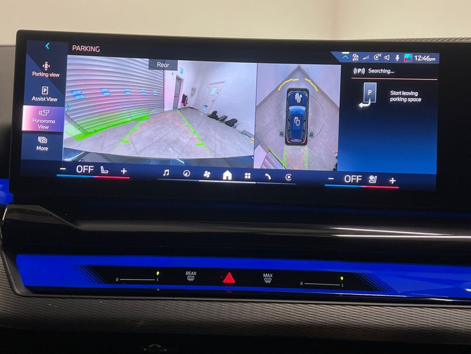 2025 BMW i5 - image 19