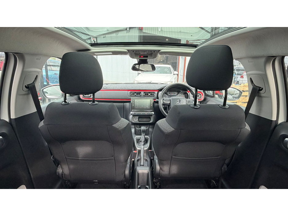 2017 Citroen C3 - image 10