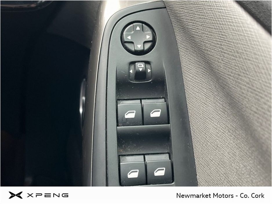 2019 Citroen C4 Picasso - image 22