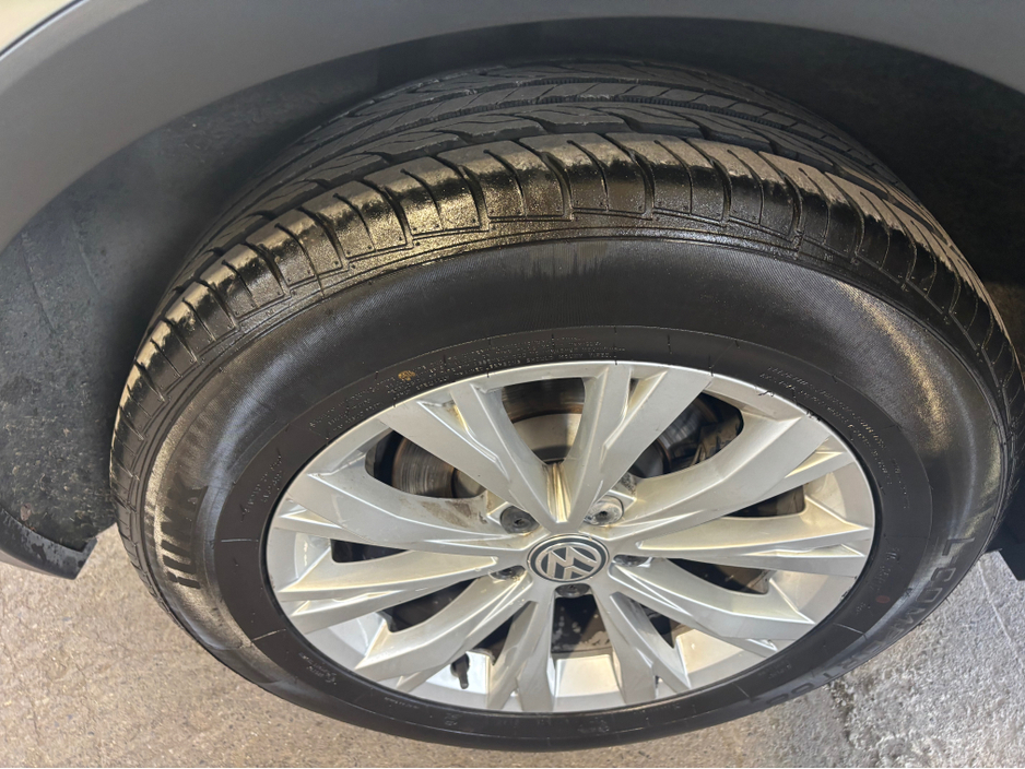 2019 Volkswagen Tiguan - image 11