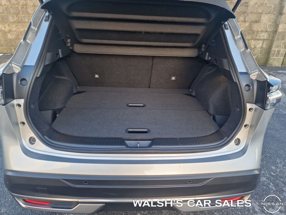 2025 Nissan Qashqai 1.3 Mhev SV Premium MY24 04DR €37,950